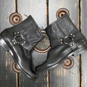 NWT - Frye Phillip Harness Short Boot in Black